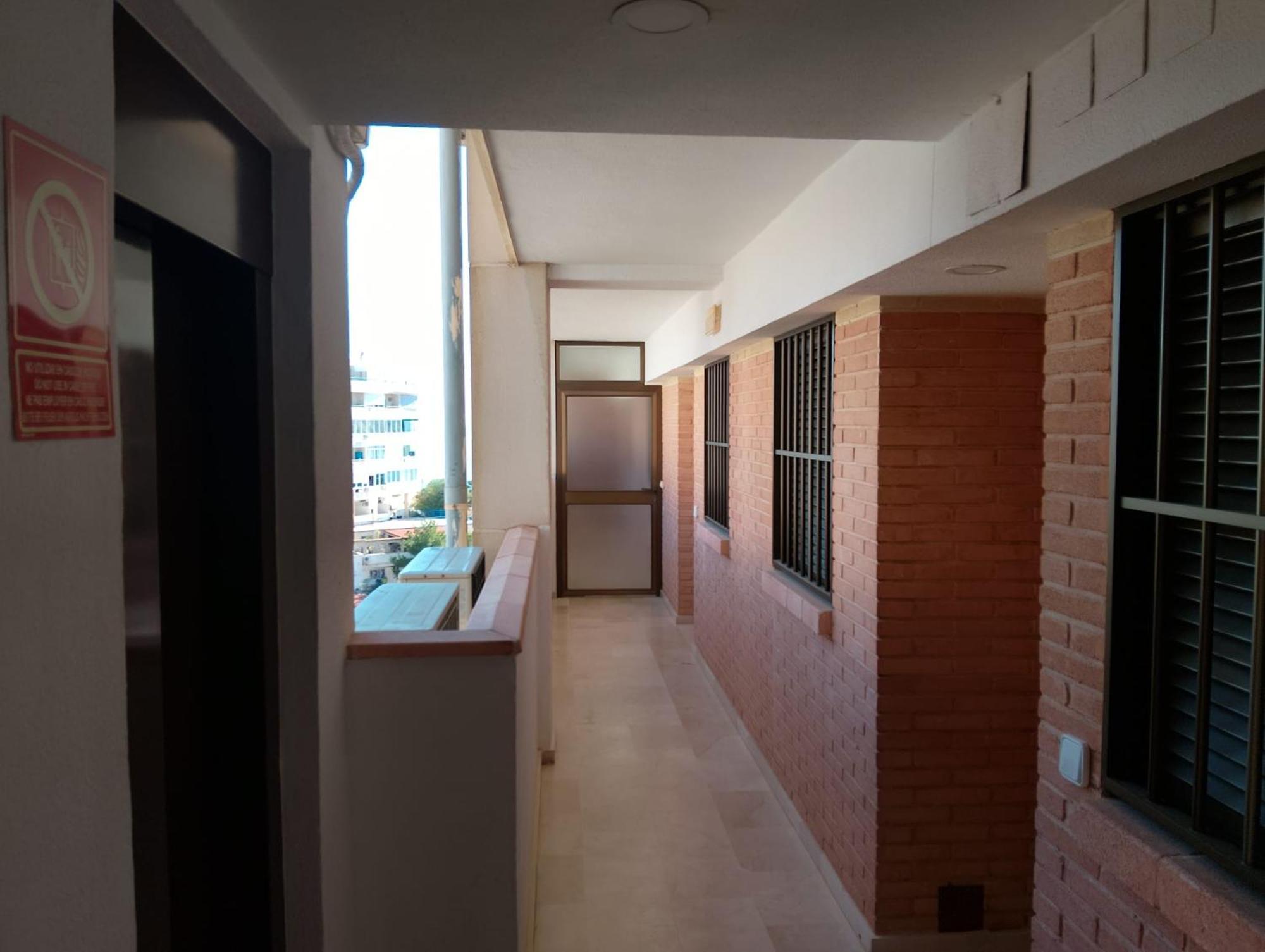 Apartamento En Cala De Finestrat Bagian luar foto